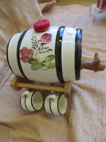 Bierfass mit Gläsern - Miniatur