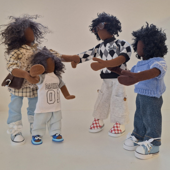 Preview: Strickpulli Walfisch & Jeans & Turnschuhe - für Jugendliche 25cm