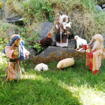 Großes Schaf handgenäht