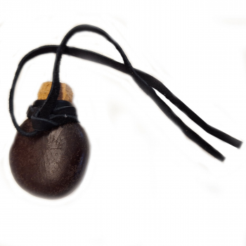 Wasserflasche aus runder Naturfrucht