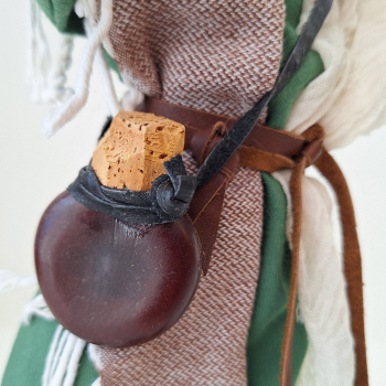 Wasserflasche aus runder Naturfrucht
