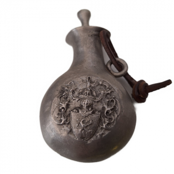 Sehr coole alte Zinnflasche