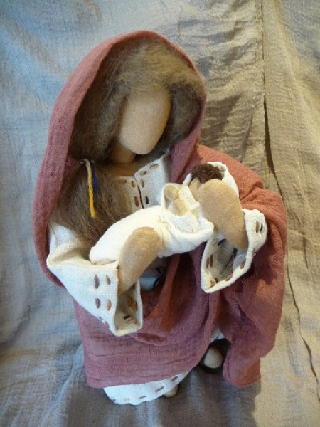 heilige Maria mit Kind, Erzählfigur, handgemachte Krippenfigur