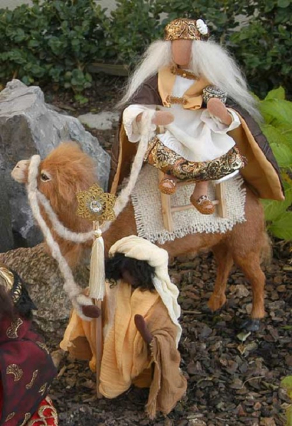 König mit Zubehör - Krippenfigur