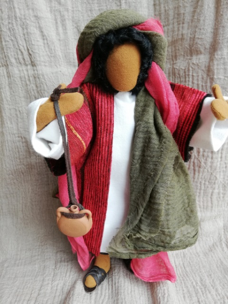 Wasserflasche aus Ton am Lederband