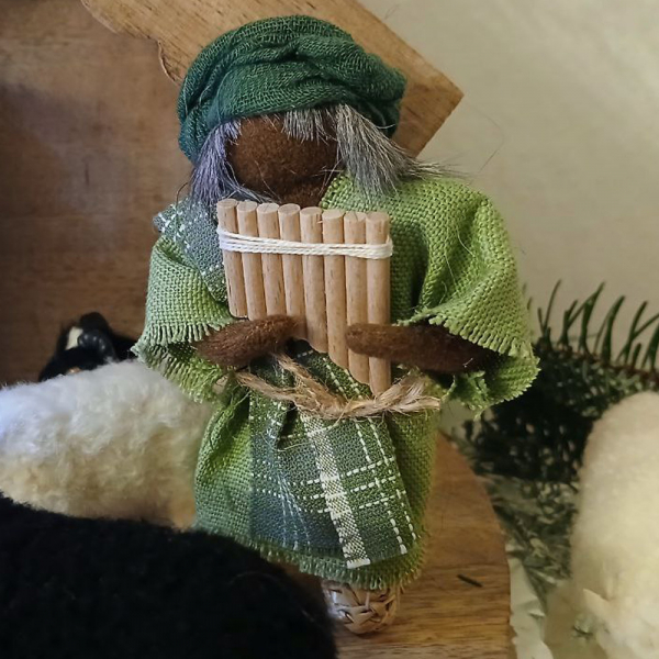 12 cm hoch: Alter Hirte